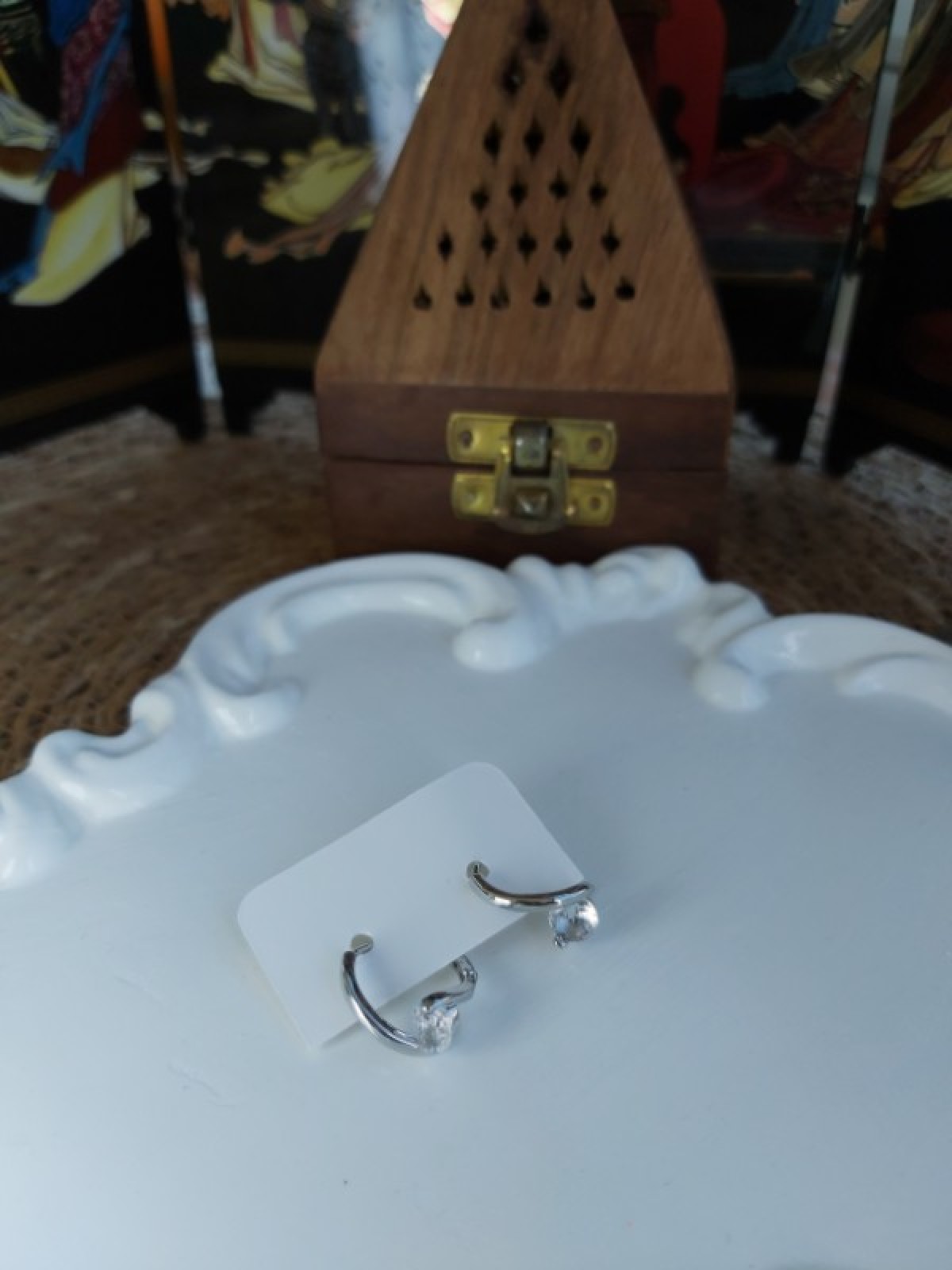 Tektaş Yüzük Görünümlü Küpe